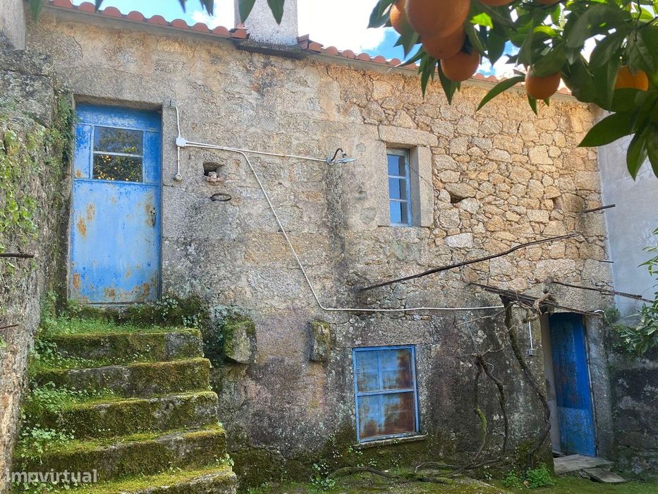 Casa para Recuperação em Escalos de Cima, Castelo Branco