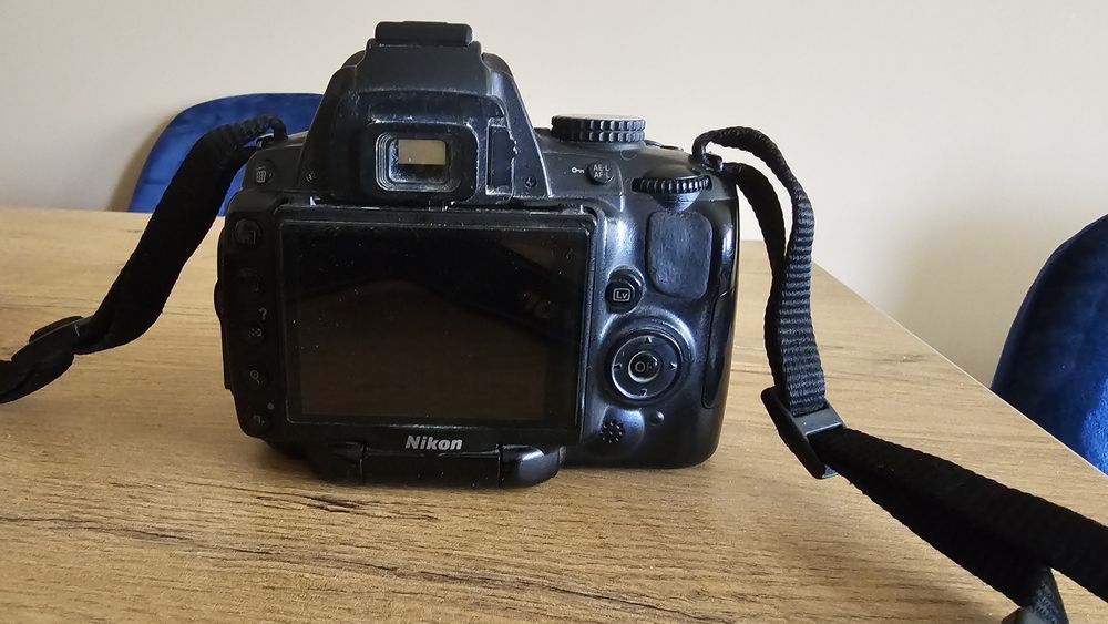 Nikon D5000 body + akcesoria