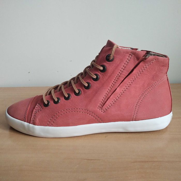 Trampki sneakersy VAGABOND skóra naturalna roz.eu-39