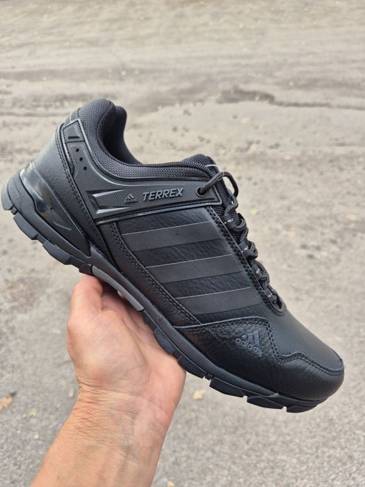Кросівки Adidas Terrex 43