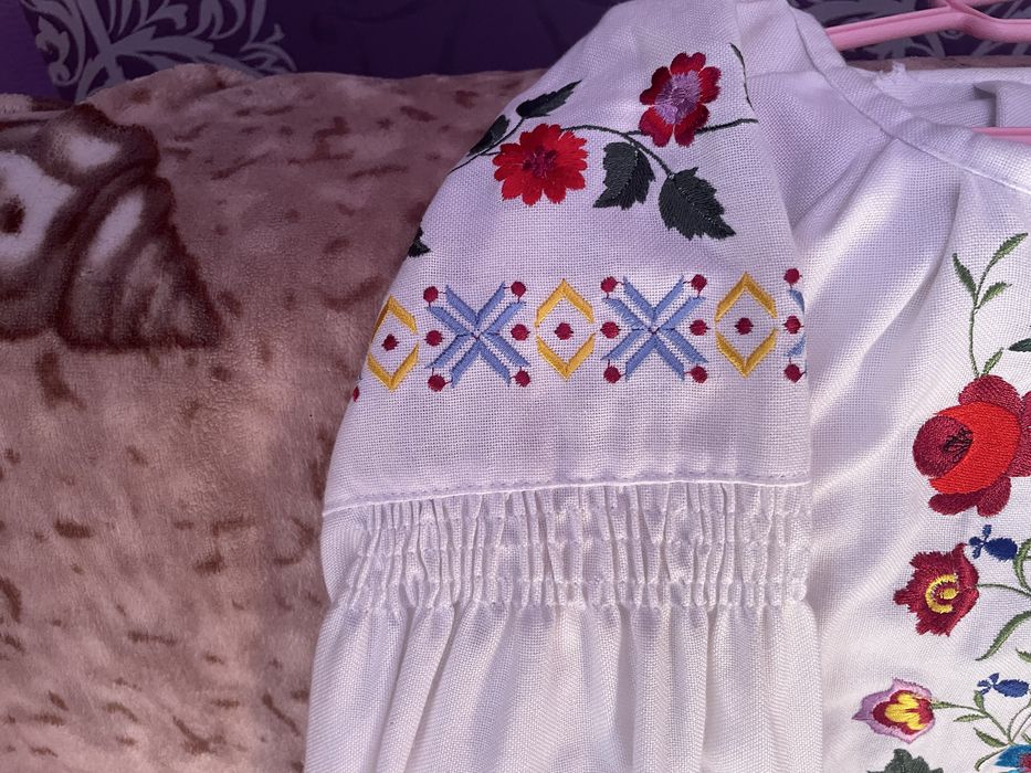 Продам вишиванку жіночу