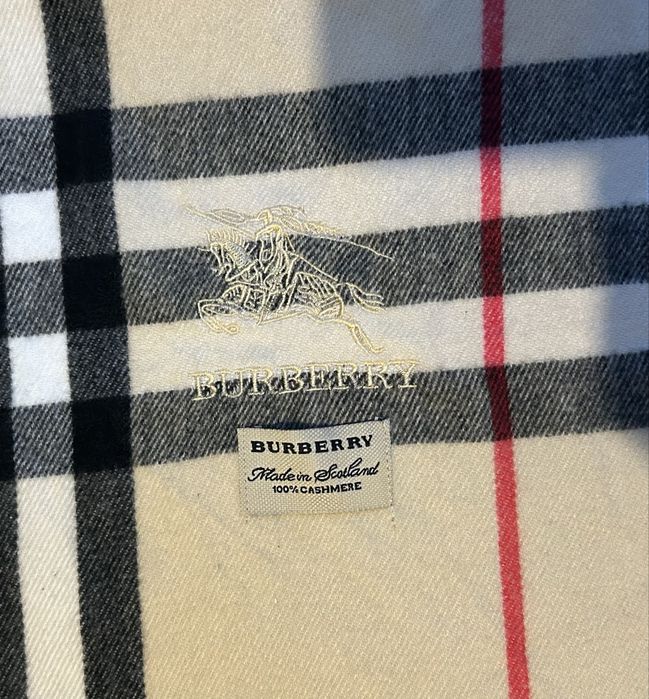 Szalik Burberry Nie Uzywany