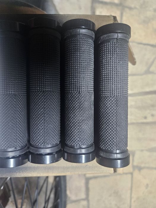 Punhos bicicleta novos