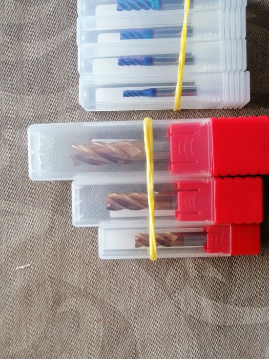 C/OFERTA! Só 65€! OPORTUNIDADE! Fresas em conjunto 3mm - 10mm (incluin