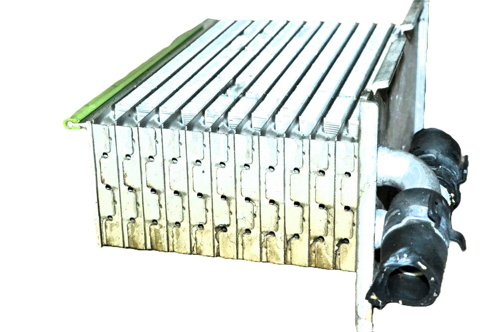 Радіатор інтеркулера Volkswagen Golf 6 Skoda Octavia 1.4TSI 03F145749C