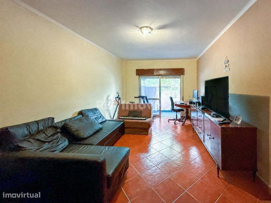 Apartamento t2 com sotão no entroncamento
