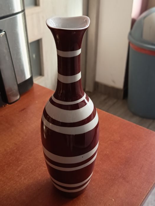 Wazon ZPS Wałbrzych – projekt Ludmiły Pokornianki, 26,5 cm