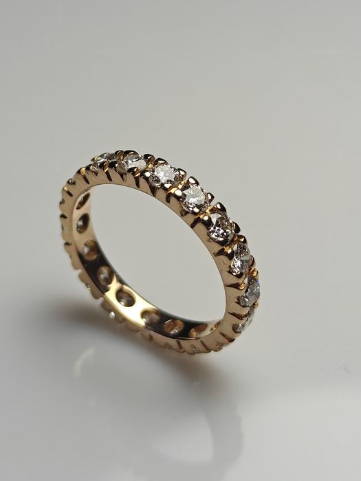 Obrączka 1,45ct z naturalnymi diamentami brylantami, eternity certyfikat