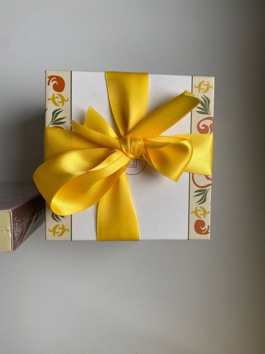 Świeca sojowa i zapałki Selfridges & CO