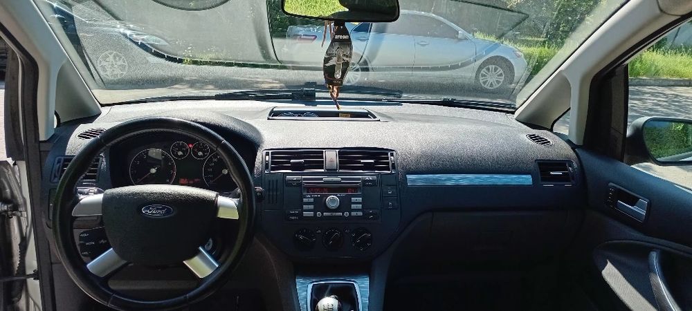 Продам авто Ford C max