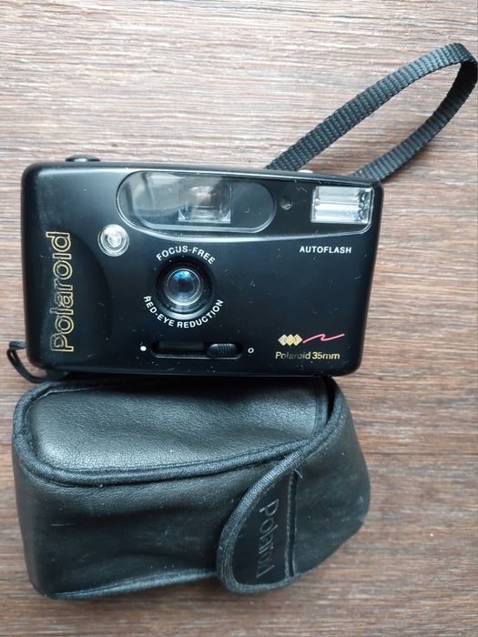 Винтажный плёночный фотоаппарат Polaroid  в отличном состоянии