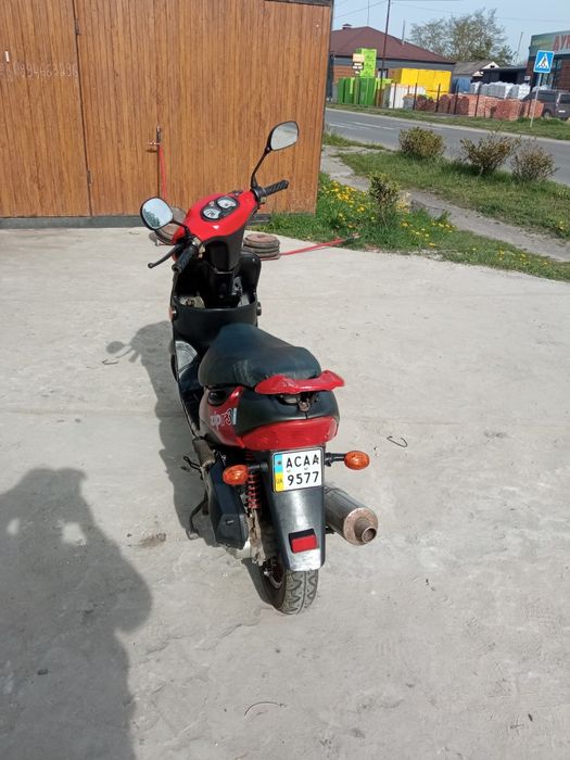 Продам скутер зір р3