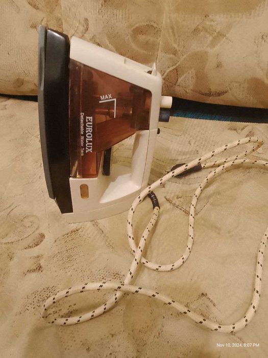 Утюг  из  европы