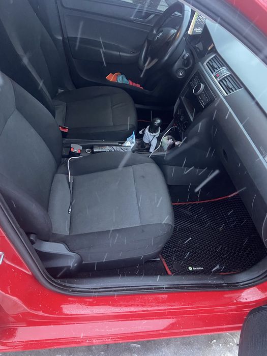 Продам шкода рапід