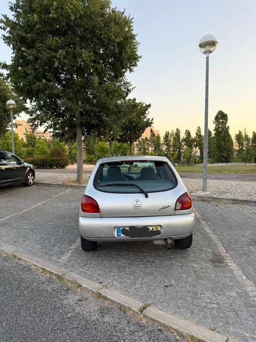 Vendo Ford Fiesta