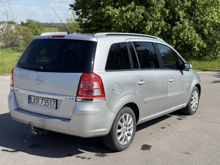 Opel Zafira B 1.9 150KM 2007 ROK