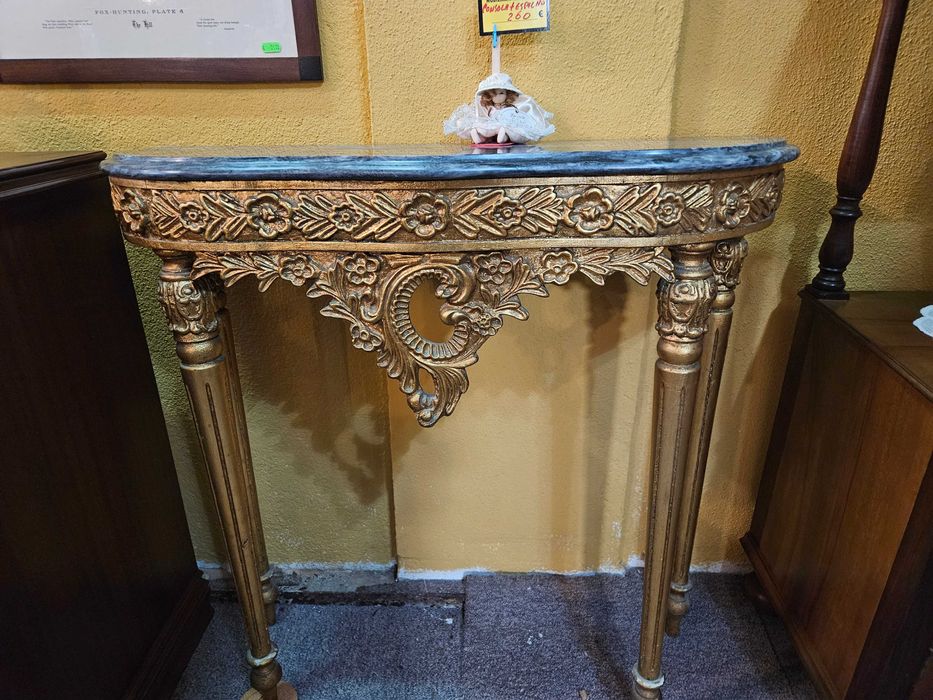 Conjunto credencia em madeira com tampo em pedra e espelho - óptimo