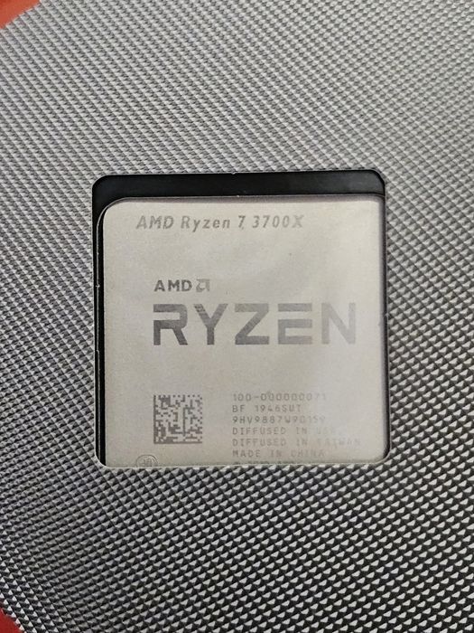 Amd Ryzen 7 3700X