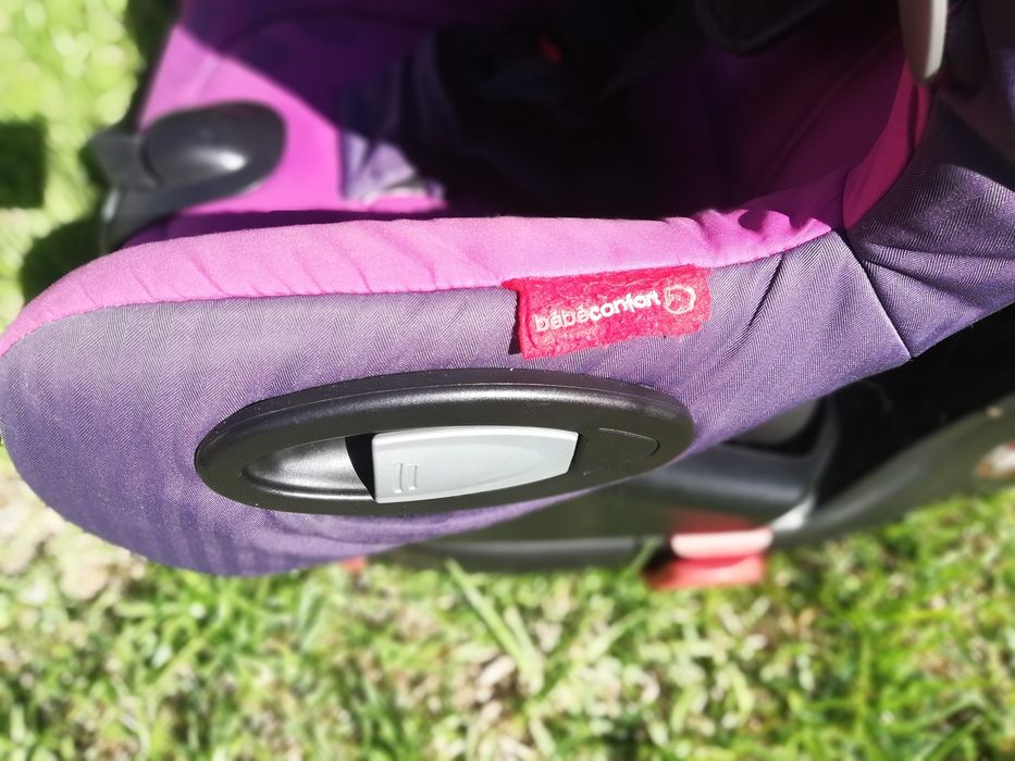 Cadeira Auto que Roda Bebé Confort Axiss