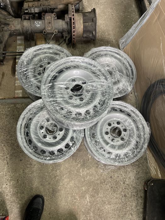 Резина 235/65/r16c.6/130/r16 на диски mercedes sprinter W907, W906