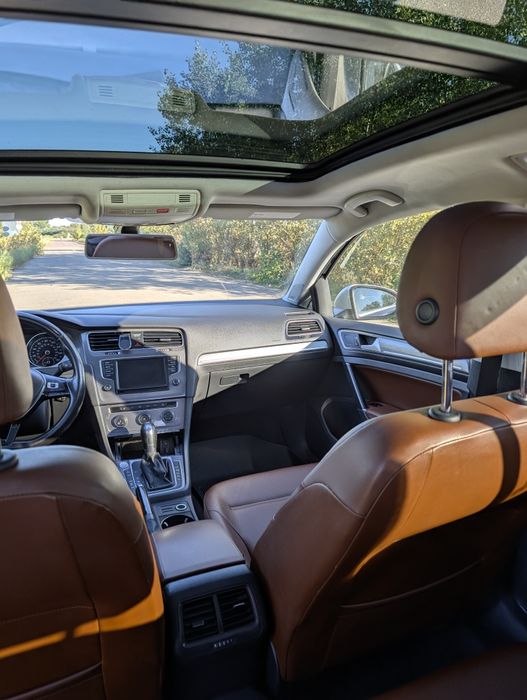 Volkswagen Golf Alltrack

Volkswagen Golf 2017

Автобазар
Volkswagen
G