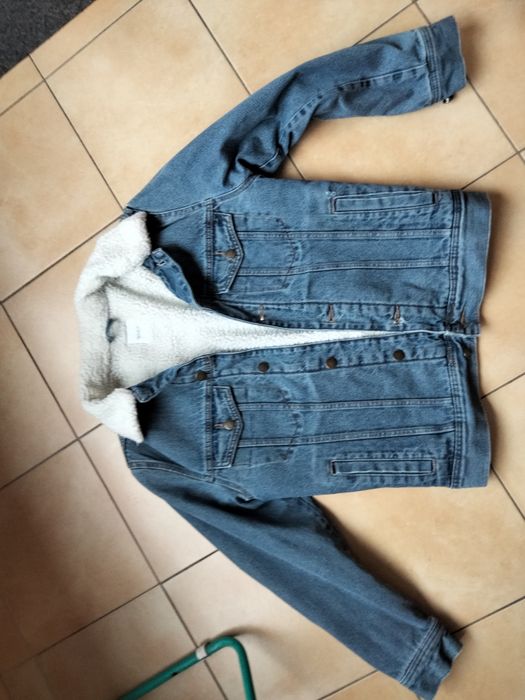 Sprzedam męską bluzę ocieplaną kożuszkiem