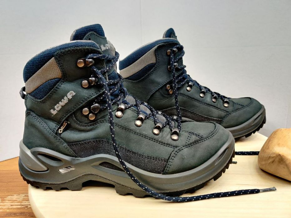 Buty r.39,5 Lowa Renegade GTX Mid damskie trekkingowe