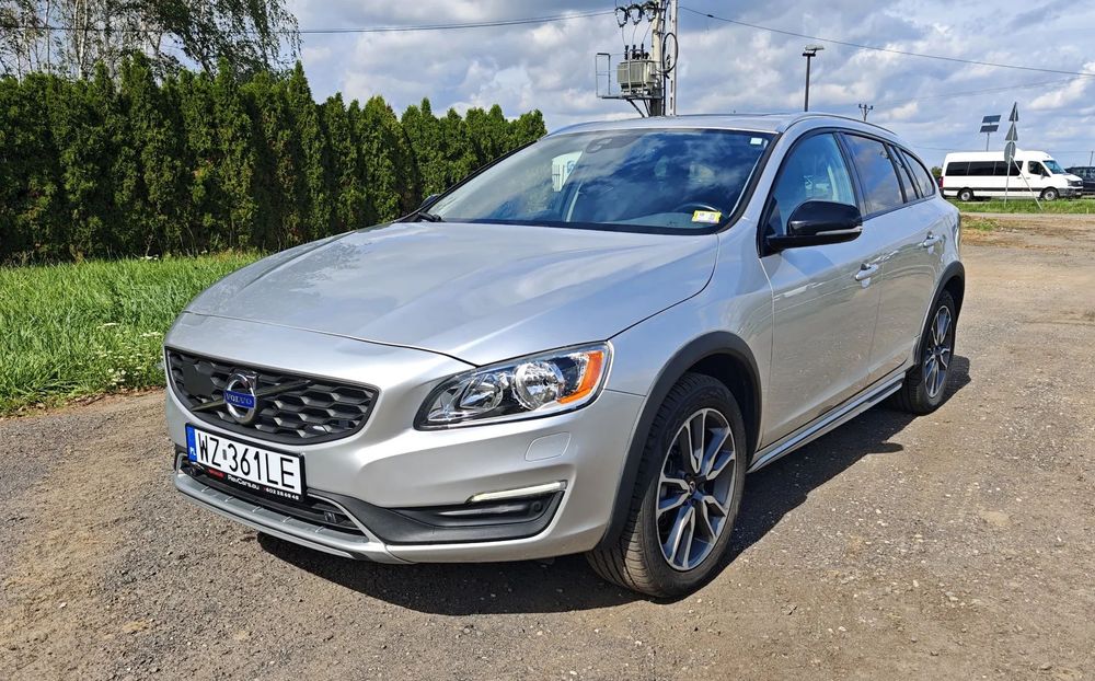 Volvo V60 Cross Country