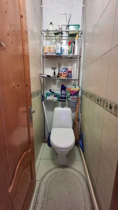 Продаж 3 к. квартири Надвірна, центр, 66 м2, двостороння, балкони