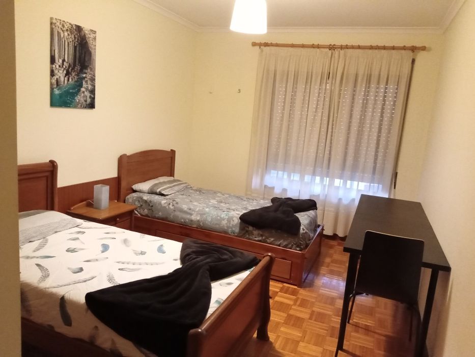 Quarto individual / duplo no polo universitário
