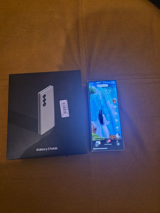 Samsung galaxy Z fold 6 5G 512 GB , 12GB RAM