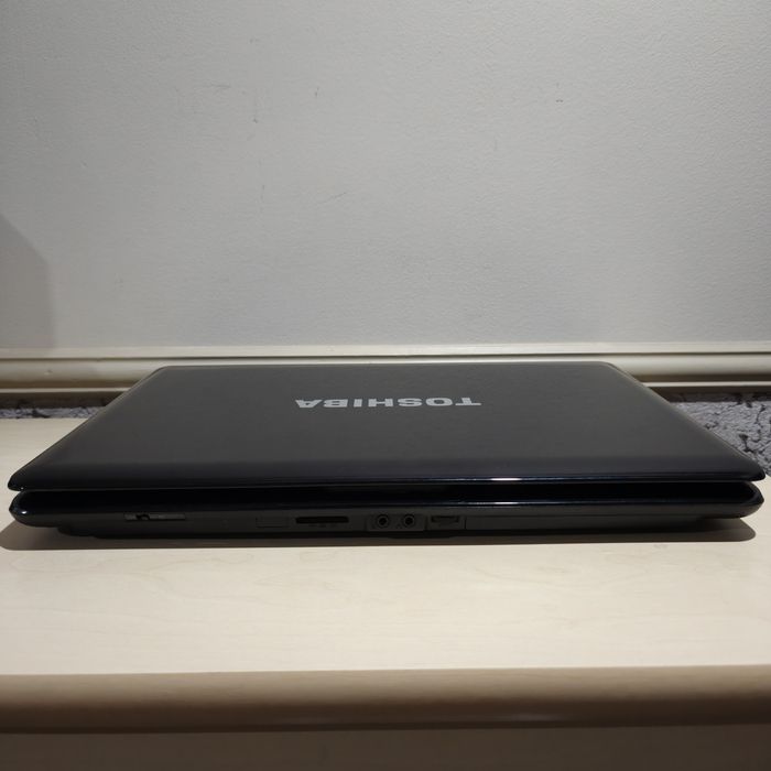 Laptop Toshiba A350 120GB SSD 4GB RAM Radeon SPRAWNA BATERIA