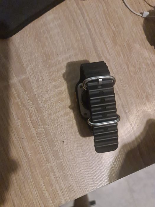 Vendo  relógio  tach