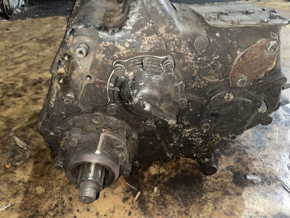 Коробка роздавальна КАМАЗ 4310