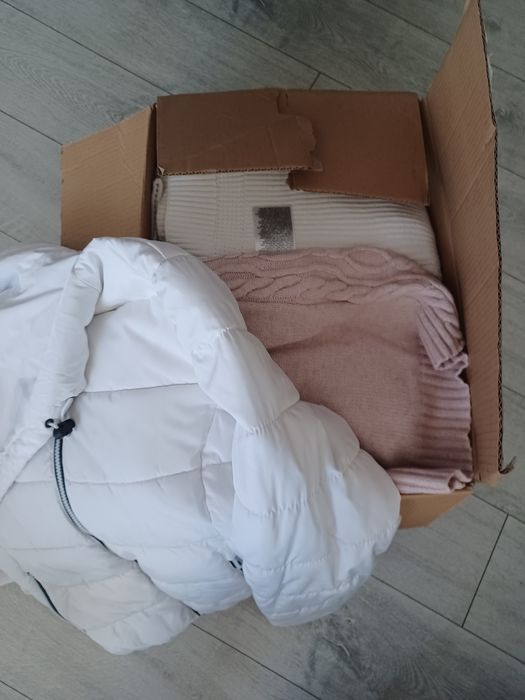 Mix rzeczy ,kurtki swetry ,kamizelki