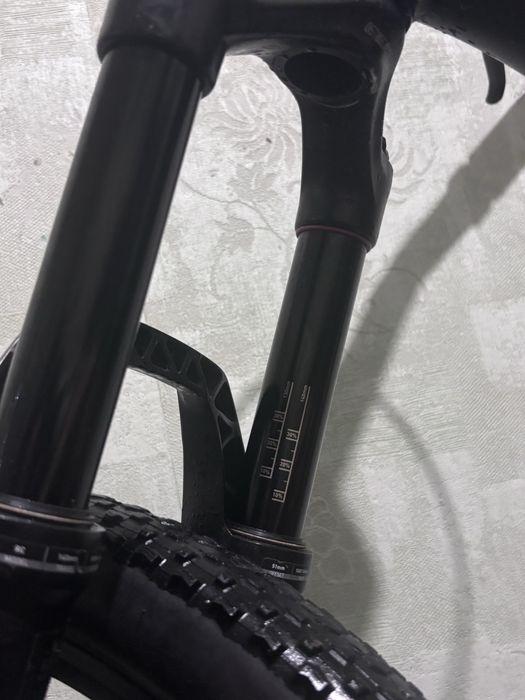 Вилка Rockshox revelation 29 RC Debon air 150mm 35