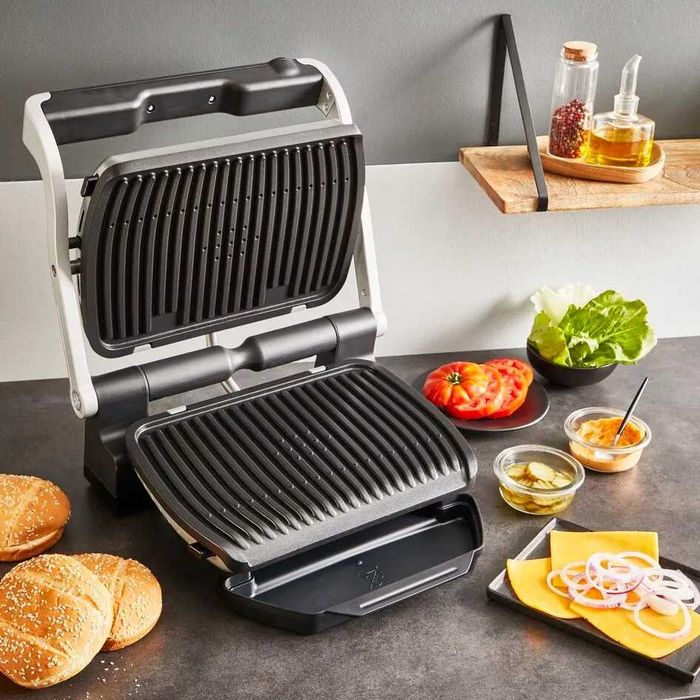 Гриль-барбекю електричний Tefal GC717D10