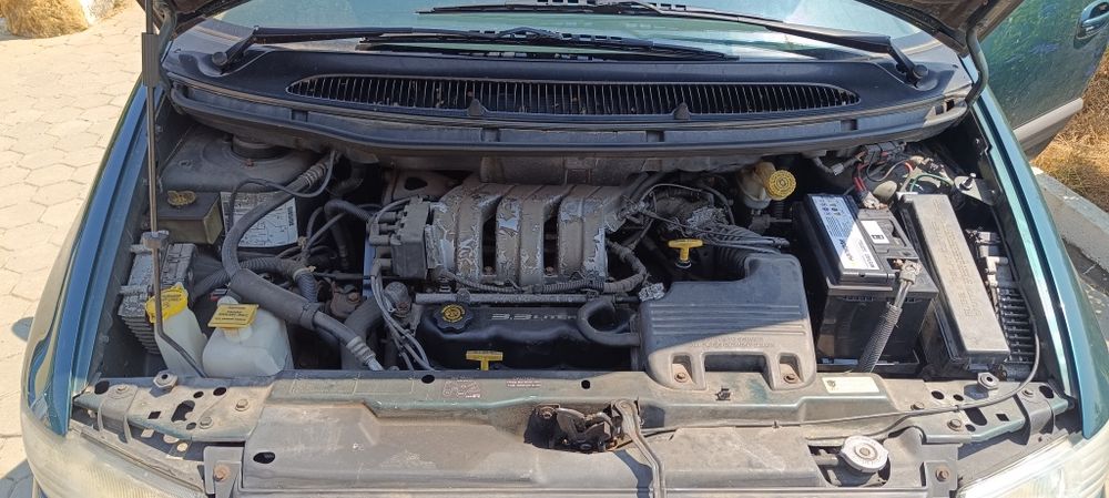 Chrysler grand voyager 3.3