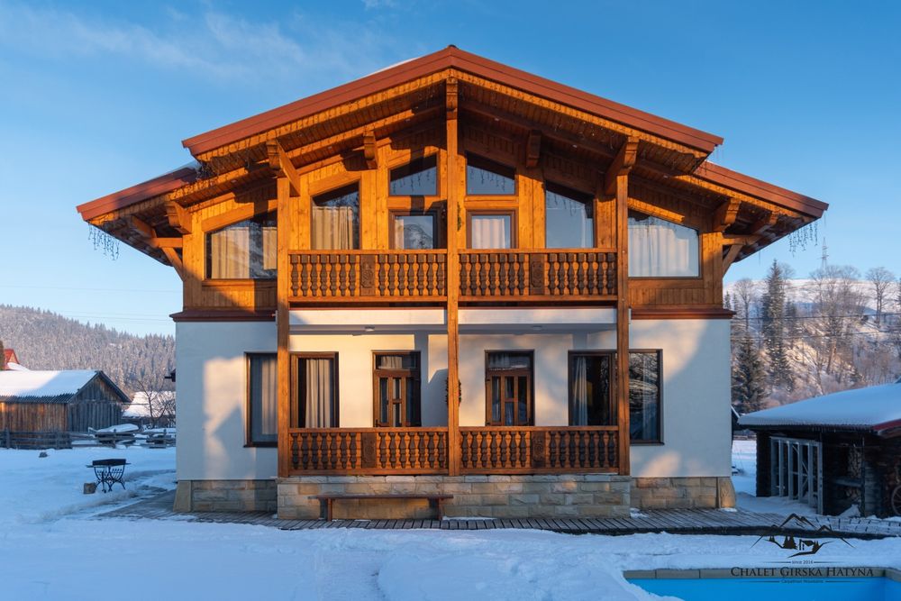 Апартаменти у Ворохті з басейном