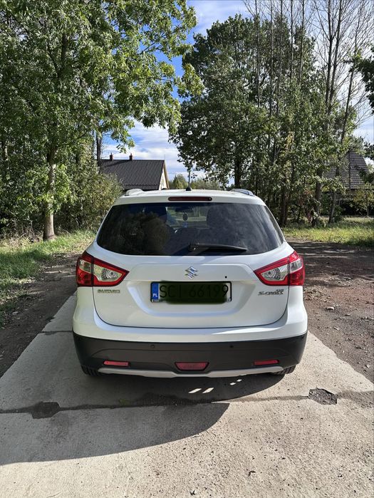 Suzuki SX4 - Cross