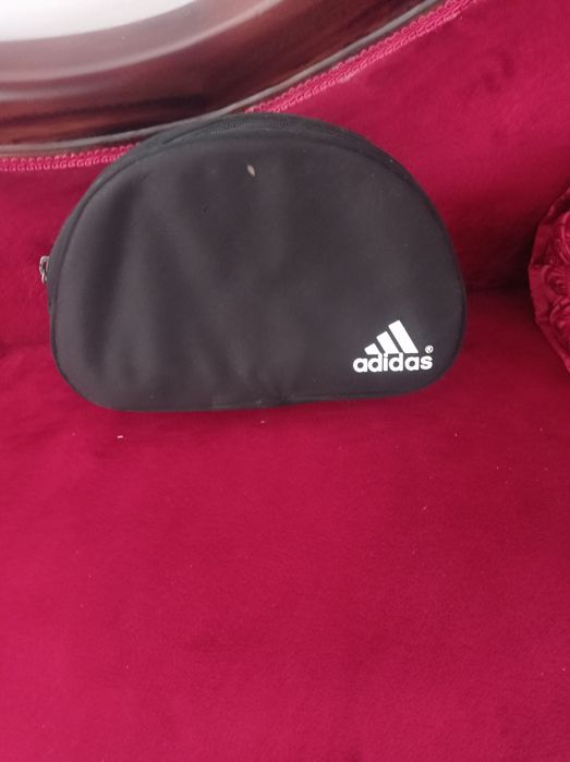 Kosmetyczka adidas