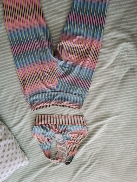 Conjunto de treino do Brasil 10 euros veste muito bem no corpo