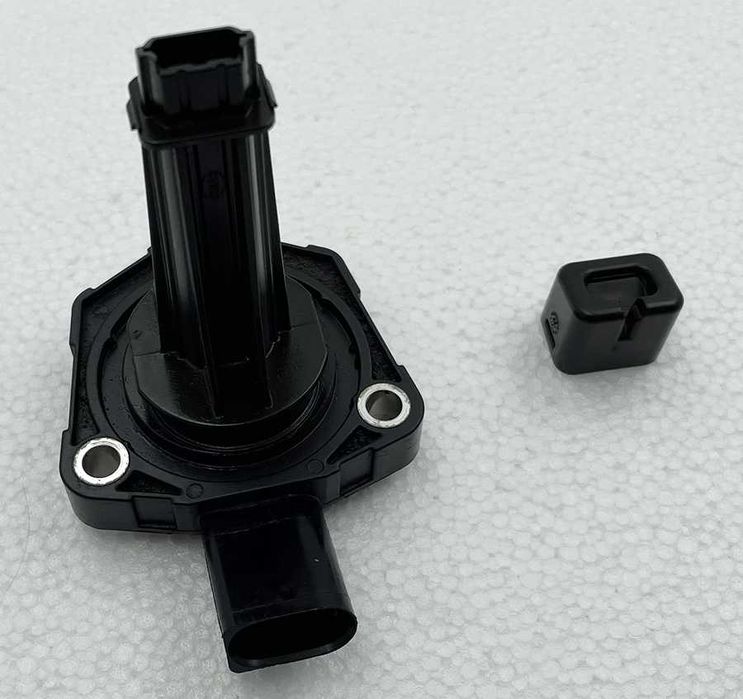 VAG 03C907660M датчик рівня оливи Датчик уровня масла