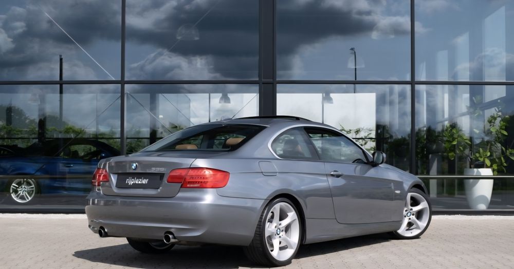 Parachoques e embaladeiras E92