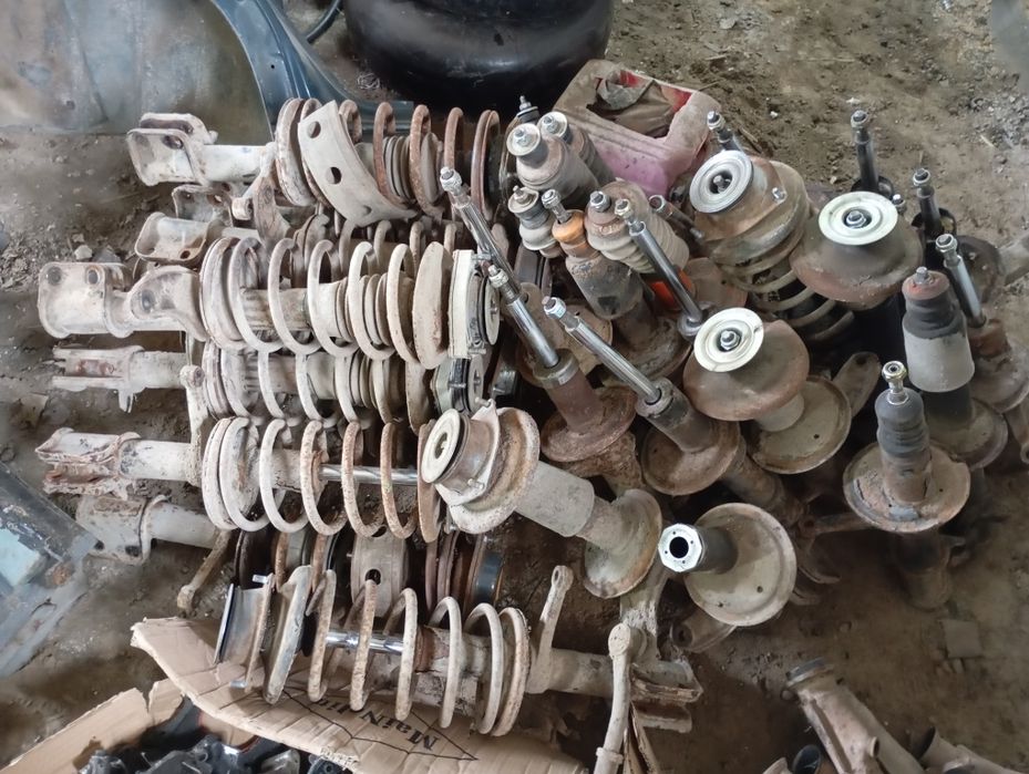 Стойки/Ступиці/Ричаги  ВАЗ 2108/2109/21099/2110/2111/2112/2113/2114