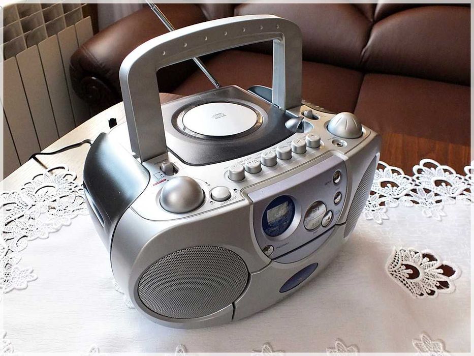 Radioodtwarzacz Clatronic SRR 575 CD Radio + CD + kaseta