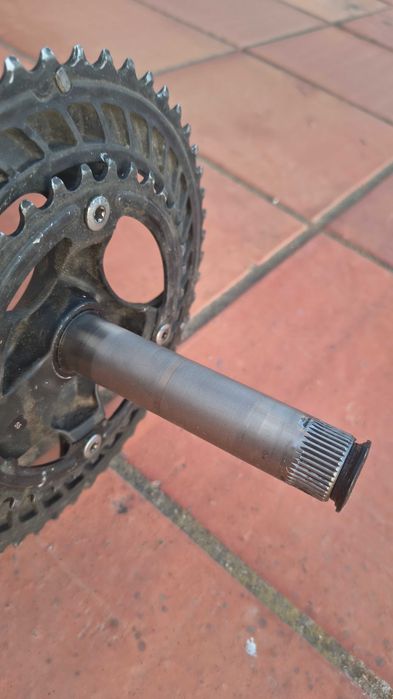 Pedaleira Shimano 105