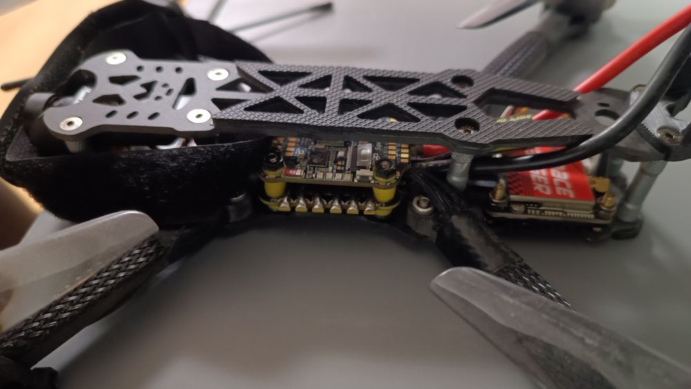 FPV 7  новый высылаю 5.8