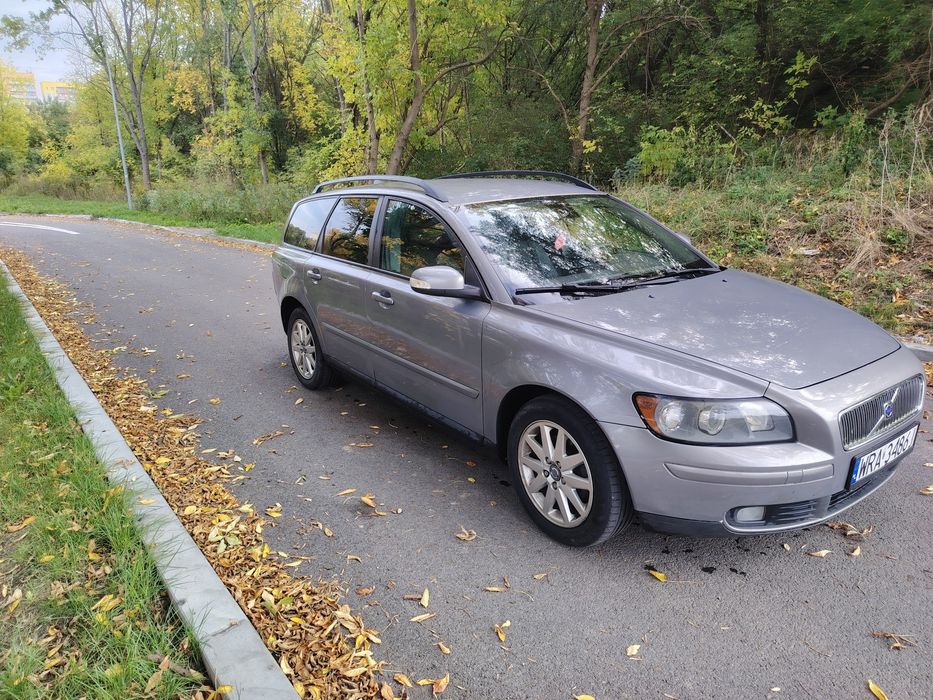 Volvo V50