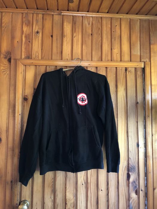 Светр на замку,стан ідеальний,розмір M